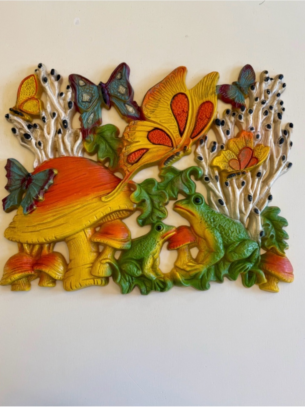 70’S FAIRYCORE HOMCO WOODLAND MUSHROOM FROG BUTTERFLY 18” x 14” 3D PLAQUE